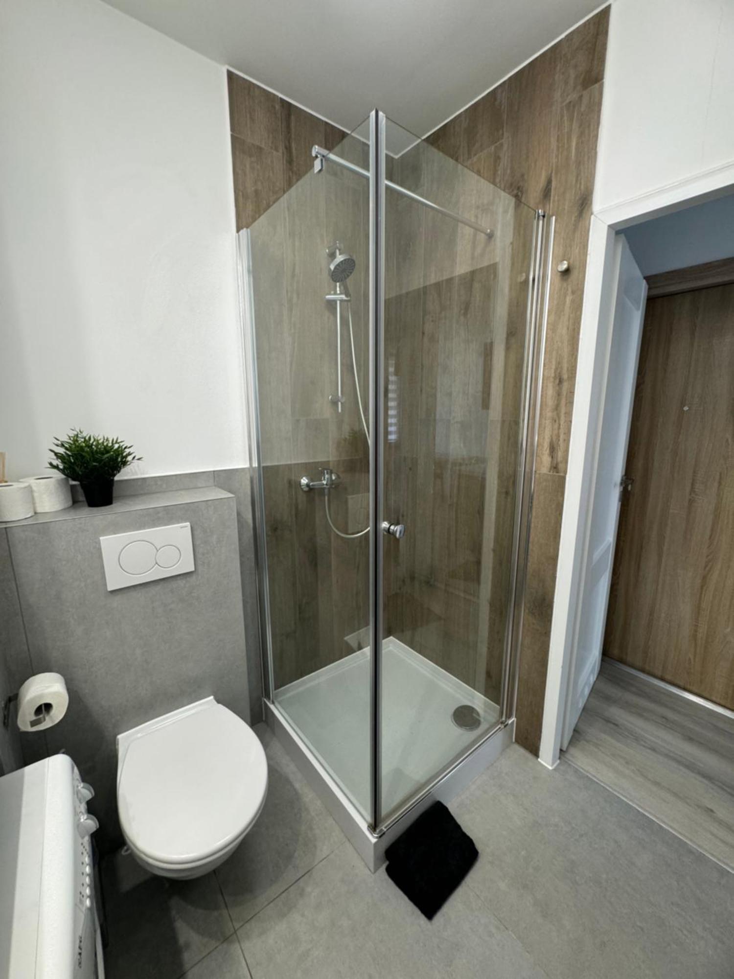 Apartament Katowicka Appartement Poznań Buitenkant foto